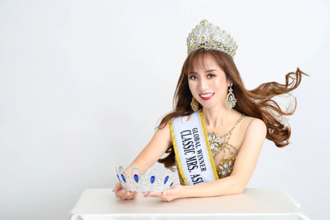 ミセスコンテスト世界大会で優勝した吉野麻衣子氏